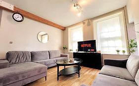 Temple Bar Central Apartment